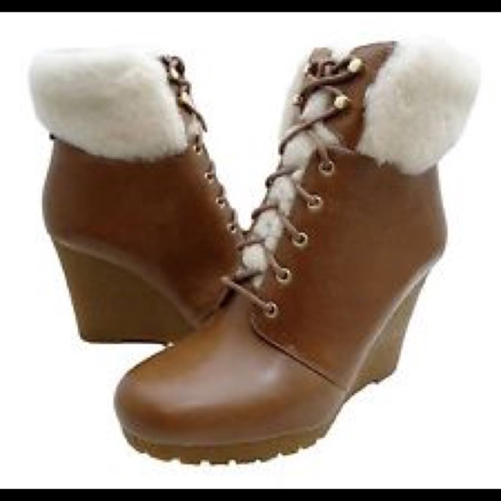 NIB Michael Kota Putnam Tan Shearling Wedge Boot